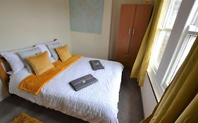 Victoria Bay - Whole Apt - 2 Bed - Wifi - Beach - Harbour - Herne Bay